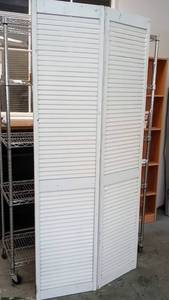 lot 254 image: Room Divider w2 Hinges - 35 W x 67 H