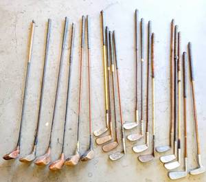 lot 273 image: Lot of 19 Vintage Golf Clubs - Woods & Irons - Multiple Brands