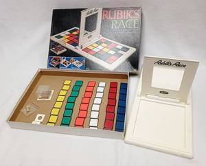 lot 280 image: Vintage 1982 Ideal Rubiks Race Board Game - Complete with Pieces (Missing instructions)