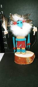 lot 1005 image: Kachina statue 6 in tall