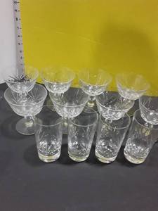 lot 1117 image: 12 pcs. Dessert and juice glasses. These are a match to lot # 1116