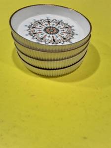 lot 1139 image: Set of 4 Royal Worcester hand painted coasters