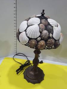 lot 1157 image: Table lamp with sea shells