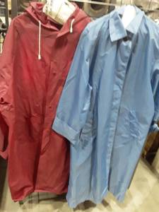 lot 1564 image: Rain jacket, poncho and a mad dasher poncho
