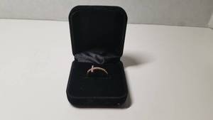 lot 5212 image: Sterling Silver Rose Gold Plated Cubic Zirconia Cross Ring-