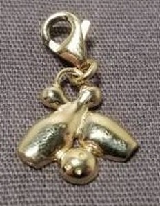 lot 5254 image: 14k Yellow Gold Bowling Ball and Pins Charm