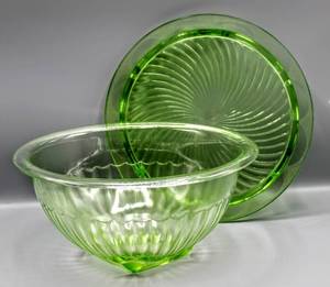 lot 1493 image: Green Depression Glass Cake Plate and Bowl