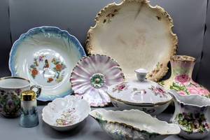 lot 1505 image: (10) Pieces of Gorgeous AntiqueVintage China - Dresden, Bavarian, Royal Bayreuth ...