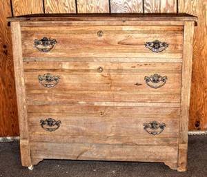lot 2 image: Gorgeous Antique (3) Drawer Dresser Chest with North Wind Hardware