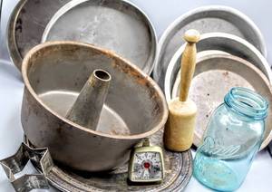 lot 1489 image: Vintage Kitchen Wares Lot, Taylor Oven Thermometer, Pans, Blue Ball Perfect Mason Jar, Wooden Hand Masher