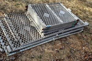 lot 1680 image: (2) Separate approximately 22 x 32 Plastic Fence Pet Dog Cat Folding Exercise Yard 6 Panel Plastic Play Pen