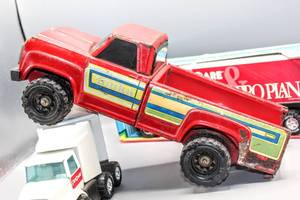 lot 1687 image: (3) Vintage Nylint and Tonka Trucks 1 Never removed from box