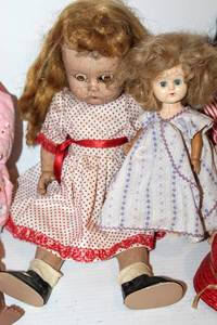 lot 1668 image: Lot Full of Vintage Horsman, Vogue, and Other Dolls