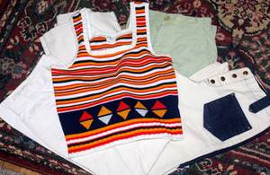 lot 1235 image: BIG Vintage Clothing Lot