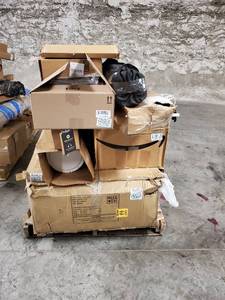 lot 6270 image: Big Misc Lot Maybe Broken Missy Parts Untested Plz. Look