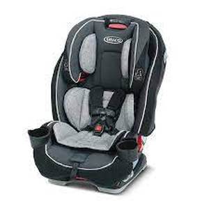 lot 6126 image: Graco Slimfit 3-In-1 Car seat