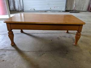lot 8897 image: Wood Coffee Table