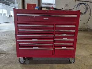 lot 8898 image: 13 Drawer Tool Box On Casters, Contents Included