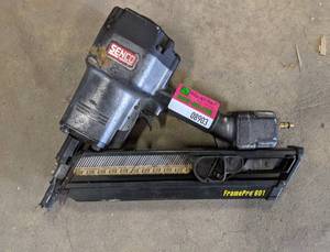 lot 8903 image: Senco Frame Pro 601