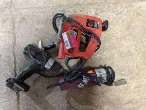 lot 8906 image: Assorted Tools