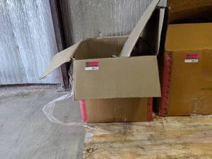 lot 8912 image: 34in Straight Conduit Clamps