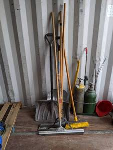 lot 9417 image: Shovels, Squeegee, Broom And Assorted Items