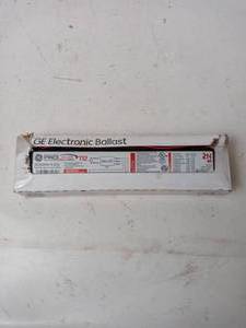 lot 108 image: Ge 2-bulb Electronic Fluorescent Light Ballast Ge260ismv-n-diyl