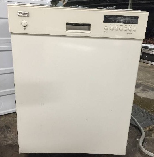 lot 417 image: KENMORE ELITE DISHWASHER WITH STAINLESS TUB