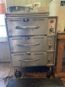 lot 3994 image: Wells Two Drawer Food Warmer On Casters