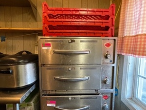 lot 3995 image: Wells Two Drawer Food Warmer
