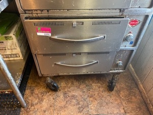 lot 3996 image: Wells Two Drawer Food Warmer