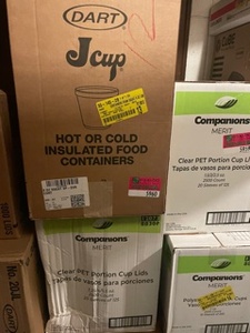 lot 5960 image: Hot Or Cold Insulated Food Containers, And Portion Cup Lids