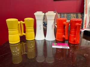 lot 5999 image: Assorted Salt And Pepper Shakers