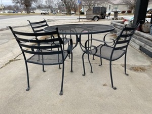 lot 6000 image: Patio Table And Three Chairs