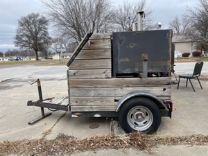 lot 1 image: Smoker