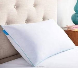 lot 18721 image: Linenspa Essentials Gel Infused Shredded Memory Foam Pillow