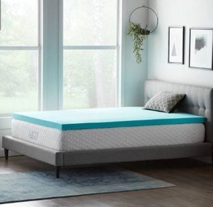 lot 18739 image: Lucid Comfort Collection 3 Inch Gel Memory Foam Topper - Blue- Retail$129.97