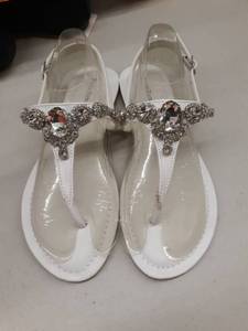 lot 33395 image: Pierre Dumas PD LIMIT27 THNH WHITE SIZE 6.5