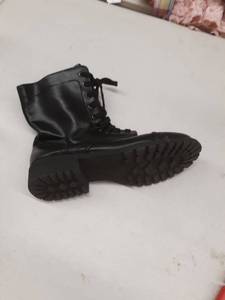 lot 33405 image: Arizona Joyce boot size 10 black