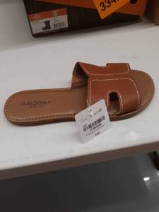 lot 33425 image: Arizona Cognac sandle size 7.5