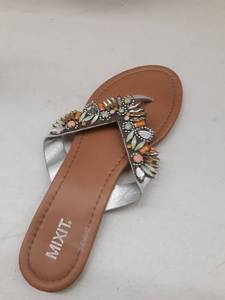 lot 33434 image: Mixit sandel size 7.5