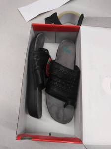 lot 33536 image: yuu 11M sandals womens-used