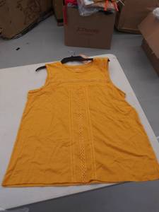 lot 29076 image: womens xl shirt
