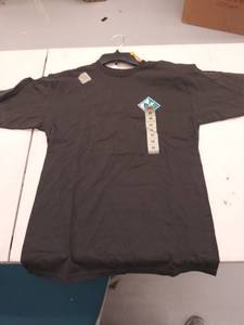 lot 29095 image: mens medium shirt