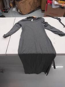 lot 29126 image: womens medium dress