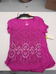 lot 29153 image: womens petite small top