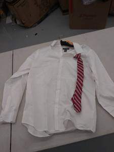 lot 29156 image: boys large long sleeve