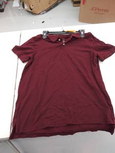 lot 29159 image: mens small polo