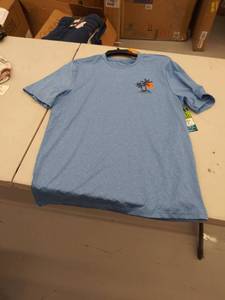 lot 29169 image: mens medium shirt