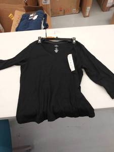 lot 29175 image: womens xl 34 sleeve t
